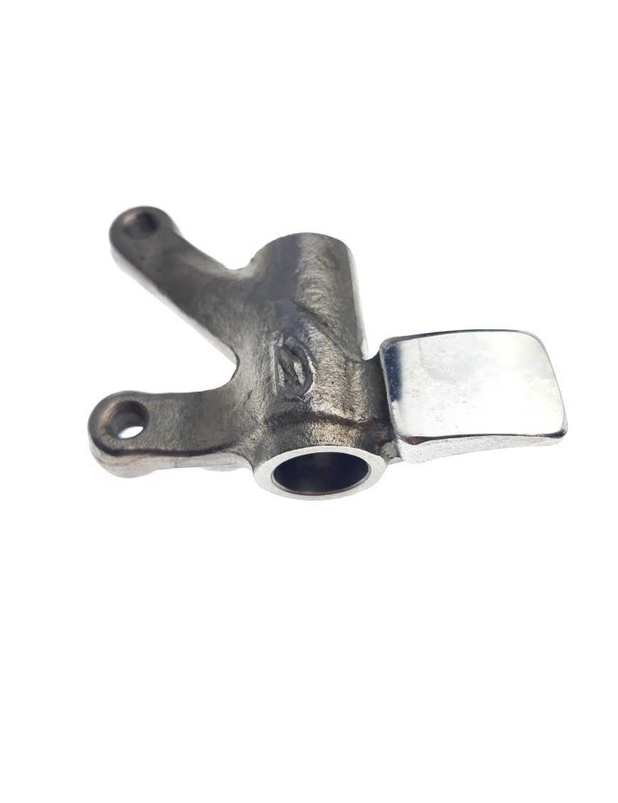 INTAKE ROCKER ARM VALVE