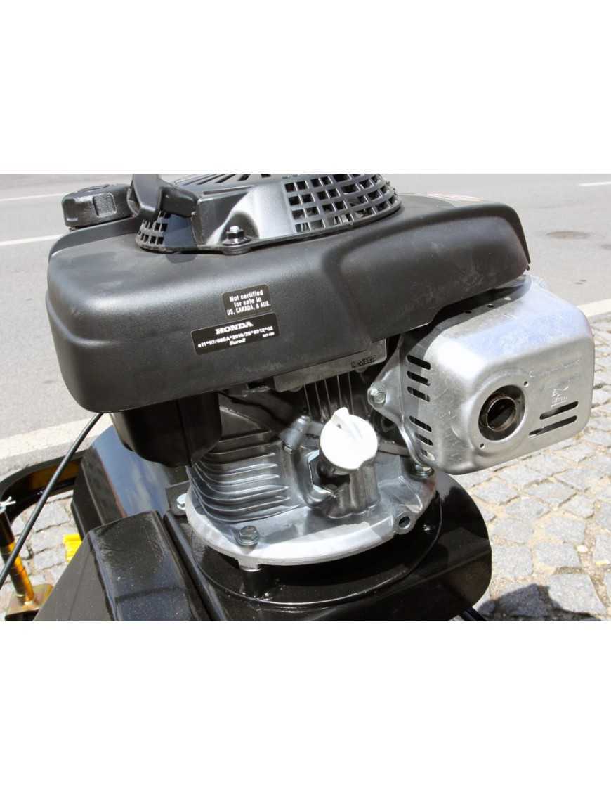SHARK zamiatarka ATV silnik spalinowy HONDA