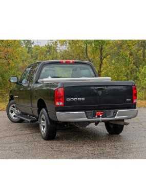 Aluminiowe progi, stopnie boczne Rough Country HD2