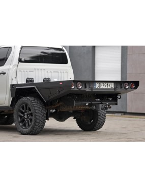 Zabudowa transportowa pickup Toyota Hilux Revo - flatbed More 4x4