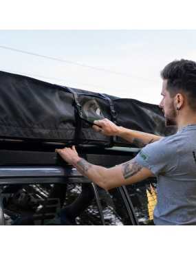 The Wild Camp Kolorado II roof tent belongs to the soft-shell rooftop tent series.
