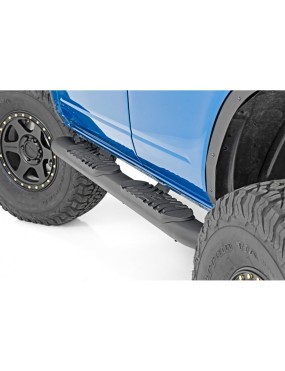 Progi, stopnie boczne czarne Rough Country Oval Nerf Steps