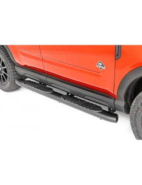 Progi, stopnie boczne czarne Rough Country Oval Nerf Steps
