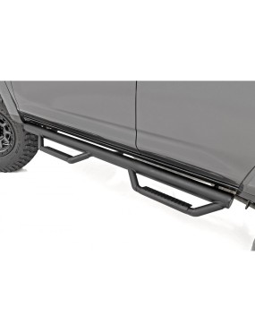 Progi, stopnie boczne czarne Rough Country Nerf Steps