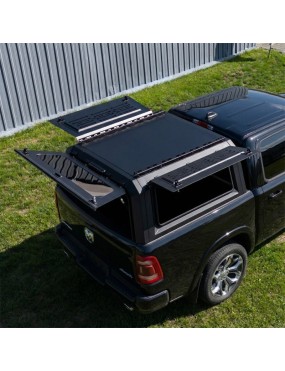 Dodge Ram 1500 hardtop 6.4 ft