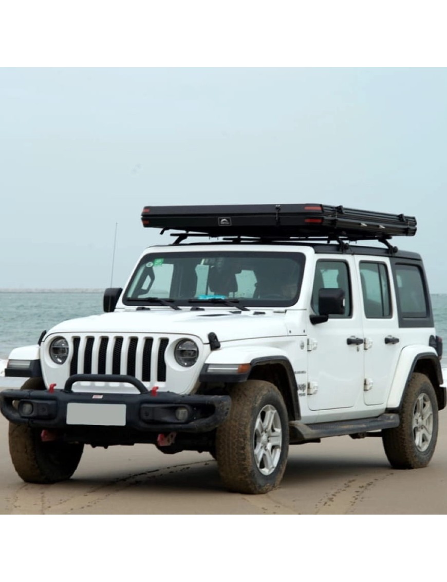 Wild Land Desert Cruiser 140 rooftop tent