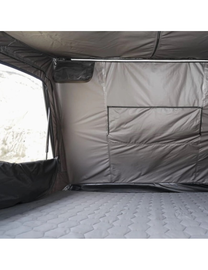 Wild Land Desert Cruiser 140 rooftop tent