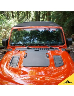 Cascadia 4x4 CHF155 Hood...