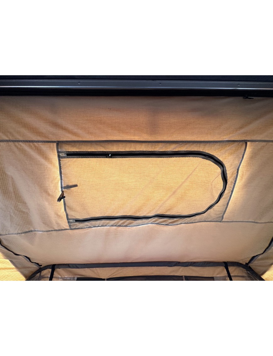 Escape VARIO 210 – hard-shell rooftop tent for 4–5 people, sand, white shell