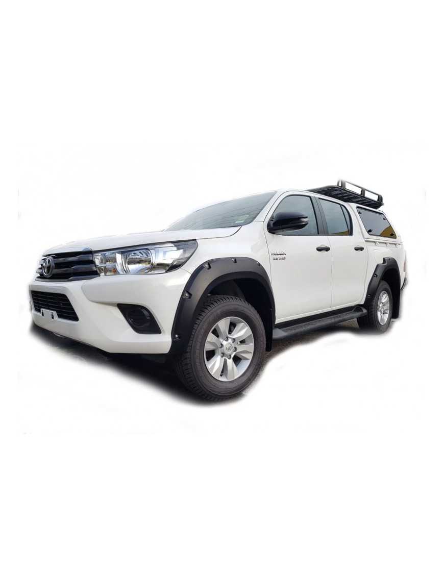 Poszerzenia błotników Toyota Hilux Revo