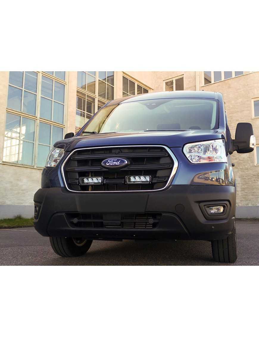 Zestaw dwóch lamp LAZER TRIPLE-R 750 Elite (Gen2) z systemem montażu w fabrycznym grillu - Ford Transit (2019 -)
