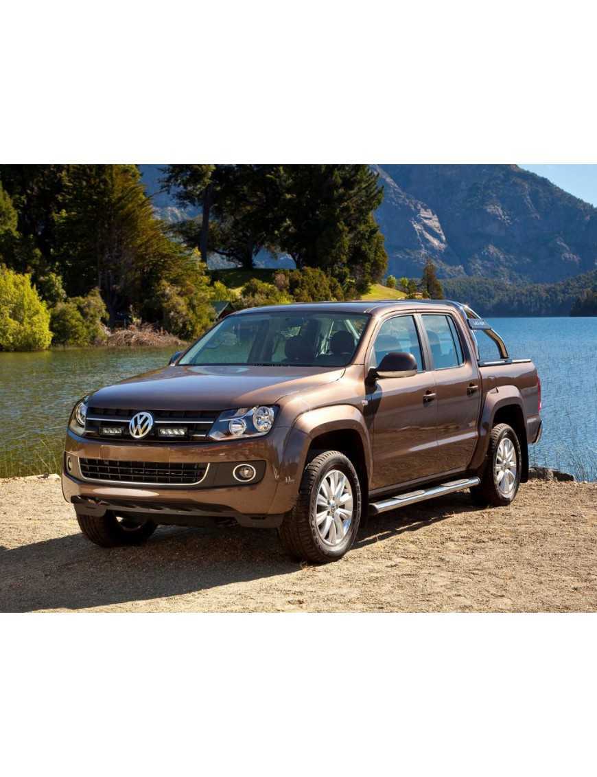 Zestaw dwóch lamp LAZER TRIPLE-R 750 (Gen2) z systemem montażu w fabrycznym grillu - VW Amarok (2010 -) 